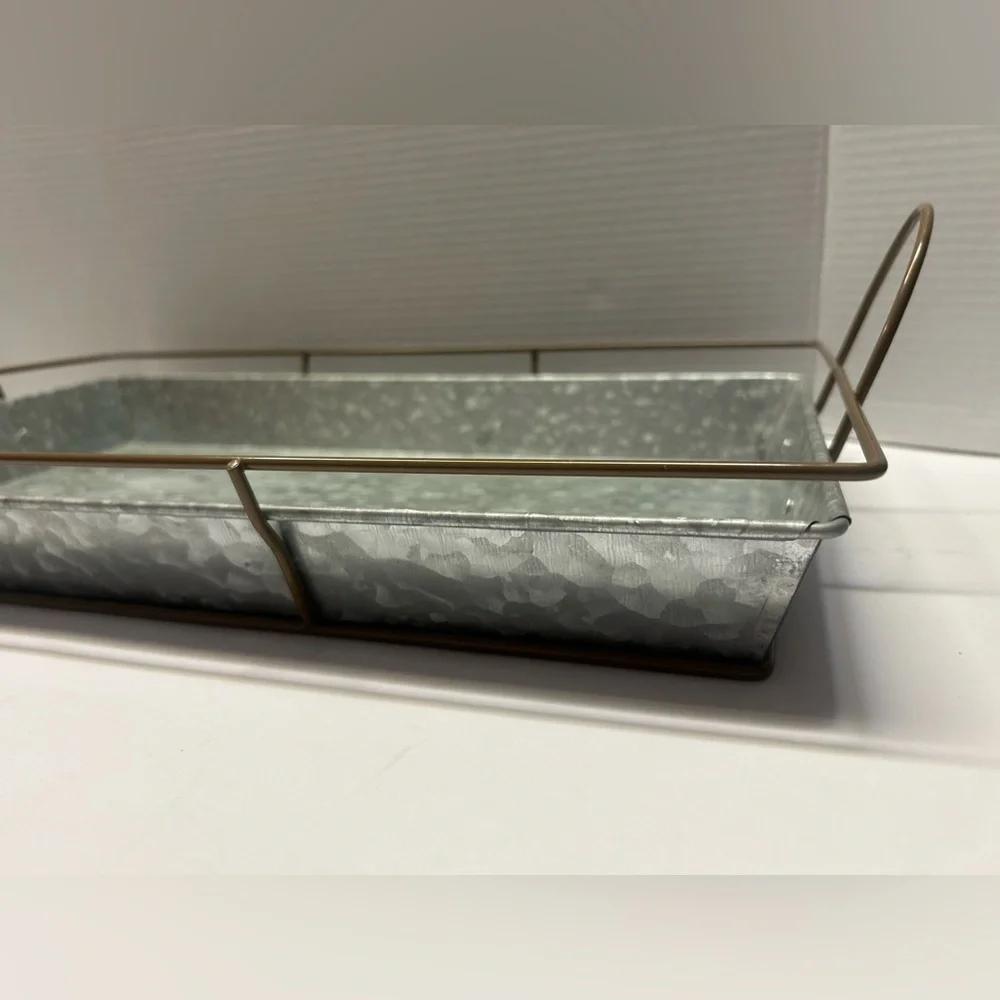 Crofton Metal Serving Tray Metal Trim‎ With Handles 19.5”x11.5”x3”
